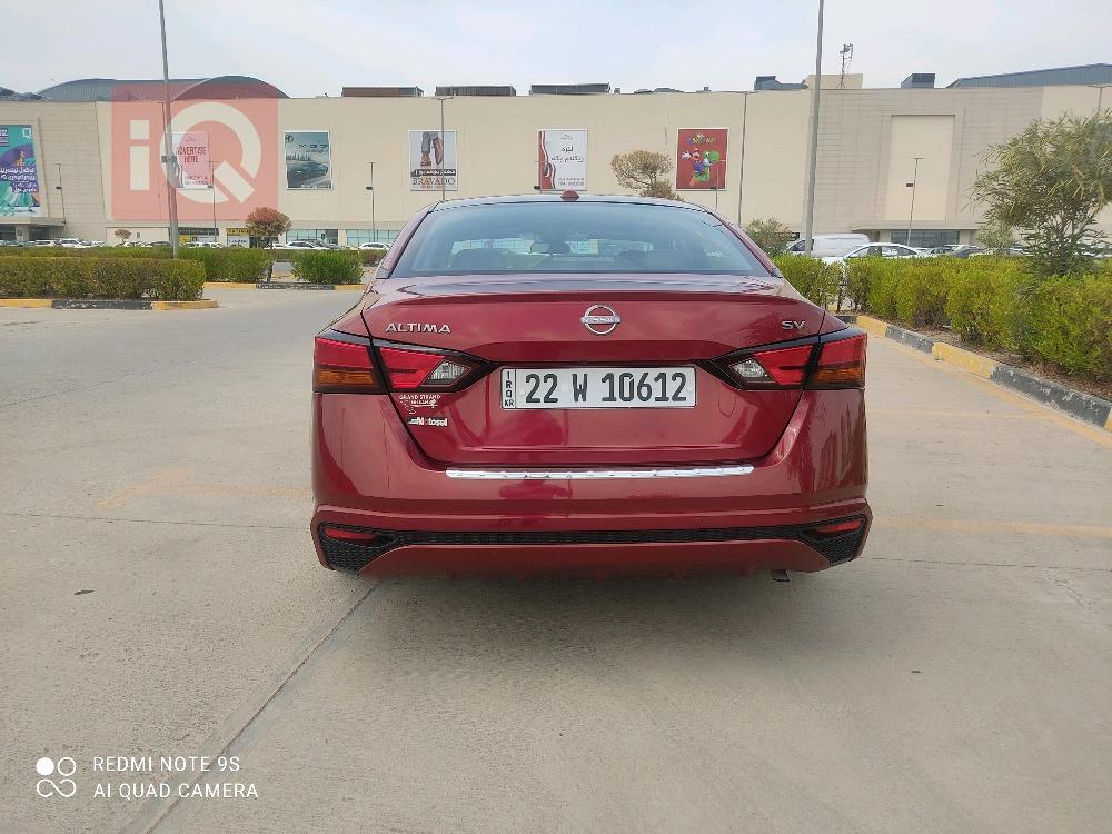 نیسان ئەلتیما